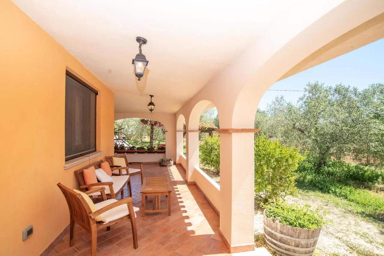 Villa Frau A 2Km Dal Mare Orosei