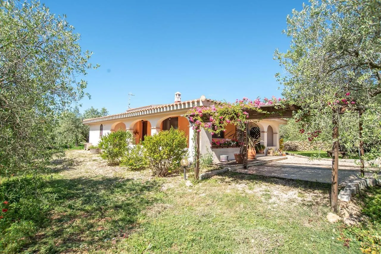 Villa Frau A 2Km Dal Mare Orosei Italy
