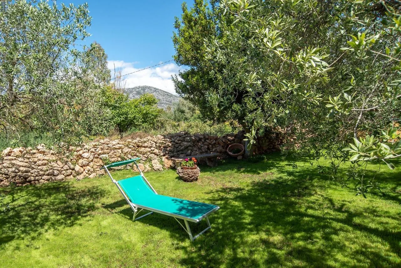Villa Frau A 2Km Dal Mare Orosei Italy
